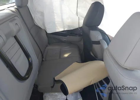 2017 Honda Ridgeline Rtl-T from USA, damaged, VIN 5FPYK3F63HB035081